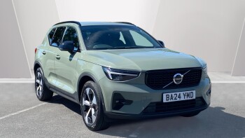 Volvo XC40 2.0 B3P Plus Dark 5dr Auto Petrol Estate